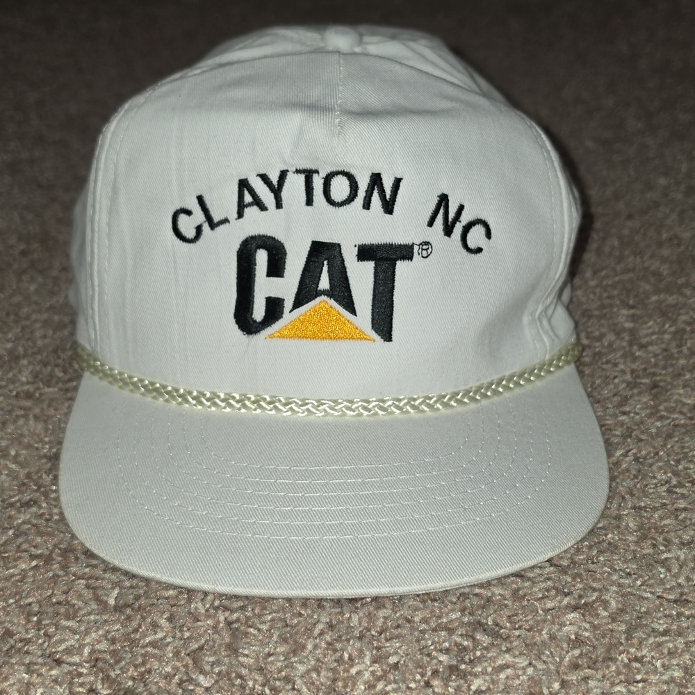 Vintage CAT Caterpillar Clayton NC Dealer Snapback Trucker Hat